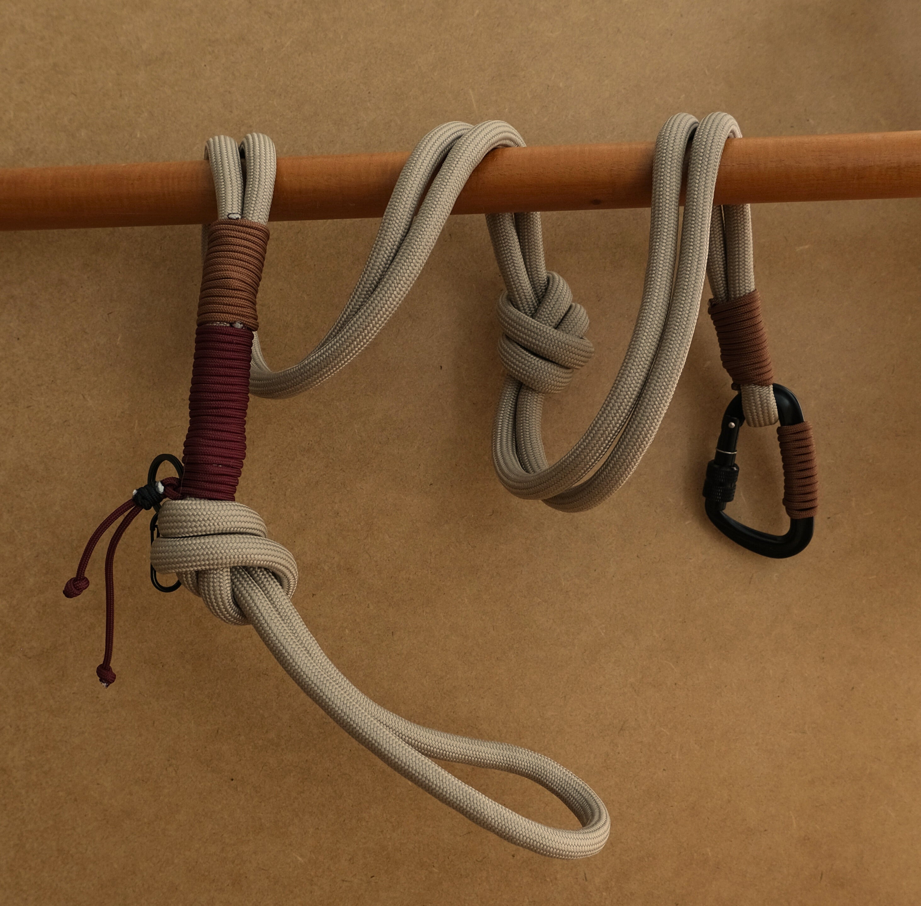Handmade Paracord Leash 4ft